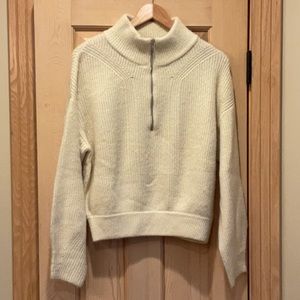 URBAN OUTFITTERS - sweater